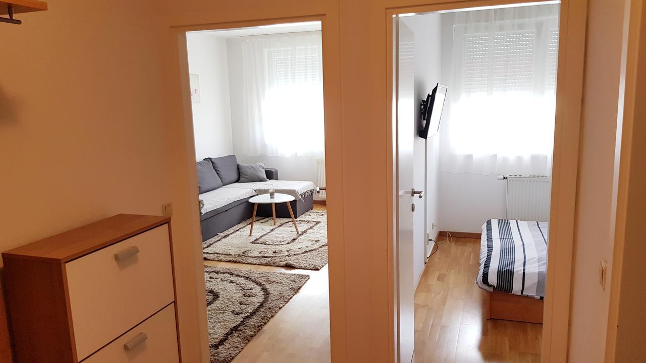 Apartment Petar I Dora Zagabria Esterno foto